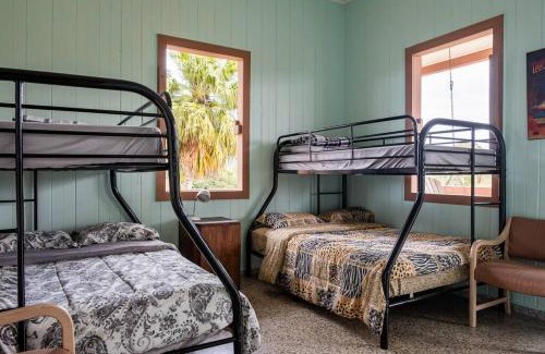 San Patricio Casa | Cabin mountain view near Ponce slepts 8