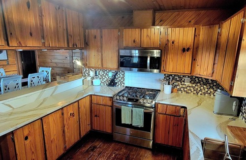 Lancaster Cabina | Cabin Near The Lake with Amazing Sunset Views!