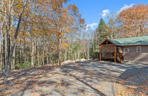 Briar Crest Woods Casa | Cabin Oasis - Nestled in the Woods Seclusion