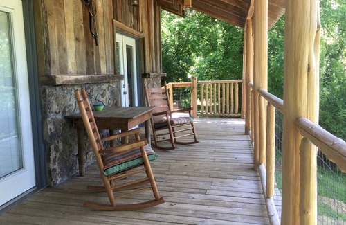 Knoxville Cabina | Cabaña en Holston River, Fisherman & Paddlers Paradise