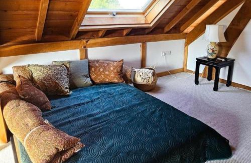 Muchelney Casa | Cabin - Sleeps 4 - Nature Sauna Hot Tub