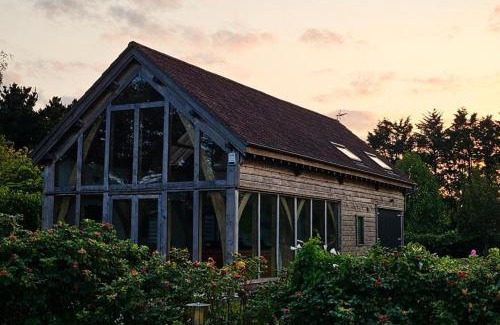 Muchelney Casa | Cabin - Sleeps 4 - Nature Sauna Hot Tub