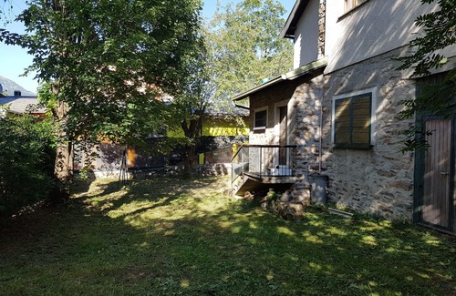 Aprica Cabina | Cabaña con jardín privado accesible "esquís en"