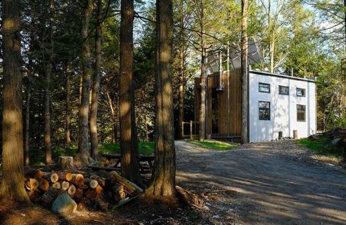 Eastman Casa | Cabin Zoobox 84