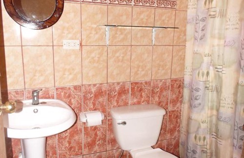 Bijagua Hotel | Cabinas Vista Miravalles