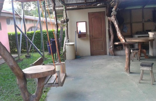 Bijagua Hotel | Cabinas Vista Miravalles