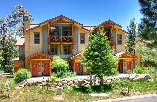 Crooked Pines Casa | Cabins 13