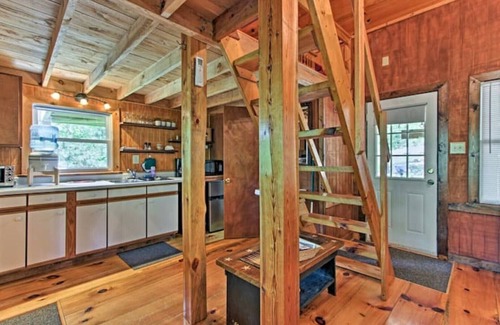 Del Rio Cabina | Cabins at Brush Creek Mtn-Beavers Lodge