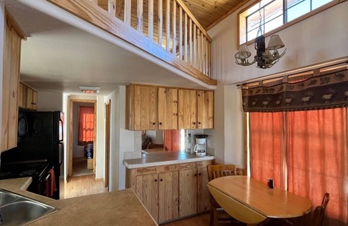 Mammoth Creek Cabina | Cabins by Panguitch Lake: Where Rustic Charm Meets Amazing Fishing!