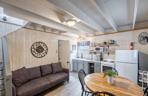 Concan Cabina | Cabins by the Frio River - River Rock Cabin #5