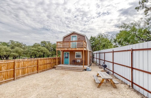 Concan Cabina | Cabins by the Frio River - River Rock Cabin #5