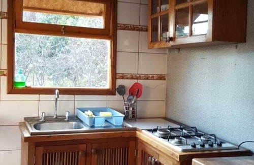 Vicuna Cabina | Cabañas bajo la montaña mamayuca