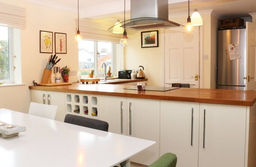 Cemaes Bay Cabaña | Cable House