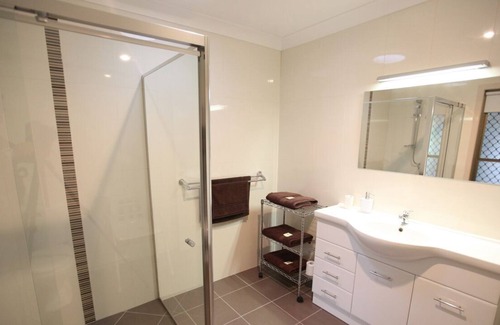 Bellmere Casa | Caboolture Holiday Home: Puerta de entrada a la Sunshine Coast Queensland Australia
