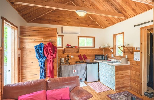 Indian Brook Cabina | Cabot Shores Wilderness Resort