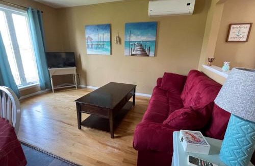 Petit-Etang Apartamento | Cabot Trail Getaway with EV plug