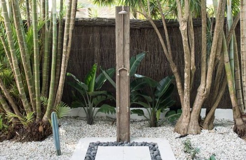 St. Lucia Casa | Cactus Rose Villa - Private Stay in Byron