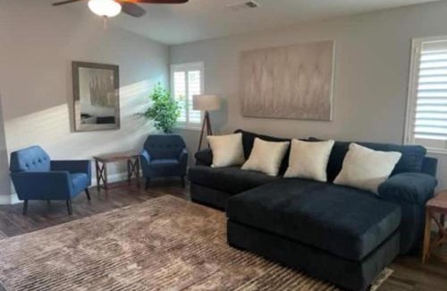 Greenacres Casa | Cadbury 4BR Outdoor Kitchen Sleeps 8 Peaceful