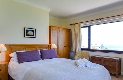 Crynant Casa | Caemor in the beautiful Swansea