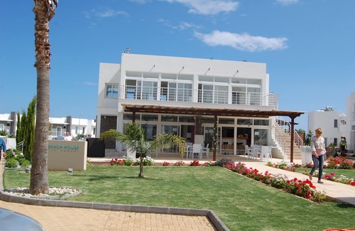 Bogaz Apartamento | 'Caesar Beach' disfrute de unas fabulosas vacaciones de playa de lujo en el norte de Chipre