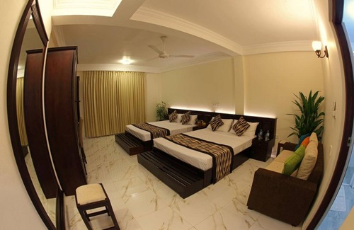Kandy Casa | Cafe Aroma Inn