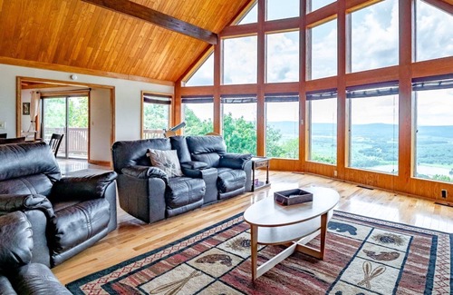 Old Timberline Casa | Cairn Ridge - 311 Valley View Rd
