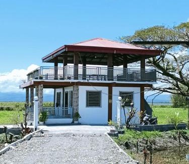 Naujan Casa | Cairnes Farm House