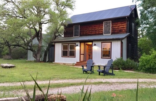 Wimberley Casa | Cajun Moon Ranch - 4 bedrooms, hot tub, nature trails
