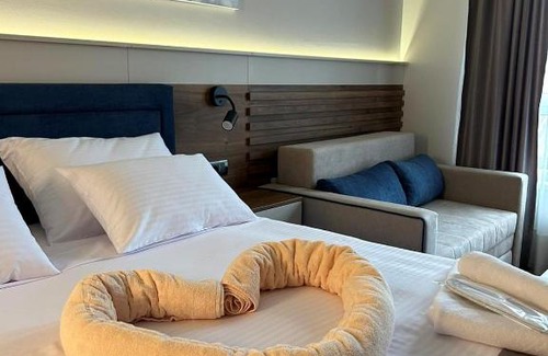 Cuprija Cama Y Desayuno | ĆAKA Luxury Rooms & Restaurant