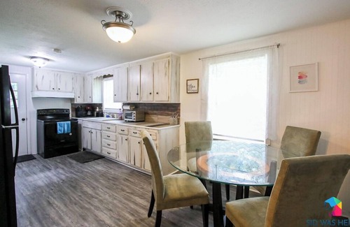 Pooler Casa | Cake Bungalow*Pet Friendly*Minutes from I-95