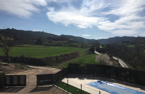 Cardona Casa | Casa Rural (alquiler íntegro) Cal Miró Nou, 12 personas, a 1 h. de Barcelona