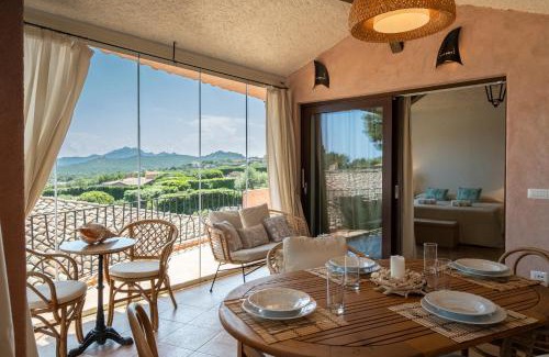 Abbiadori Casa | [CALA DI VOLPE] Vista Mare e Piscina