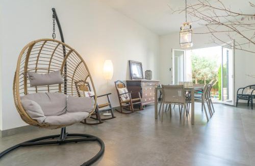 S'Illot-Cala Morlanda Chalet De Esquí | Cala Rafalino