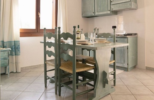 Sos Alinos Apartamento | Cala Viola Two-room apartment sleeps 4, pool, A.C