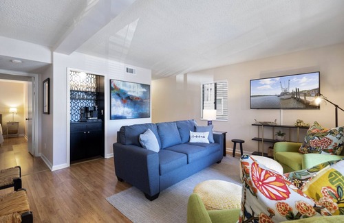 Carolina Shores Condominio | Calabash Style Condo w/King Bed & Pool