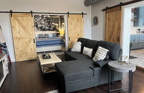 Gainesville Apartamento | Calaboose Loft - Firehouse 1918