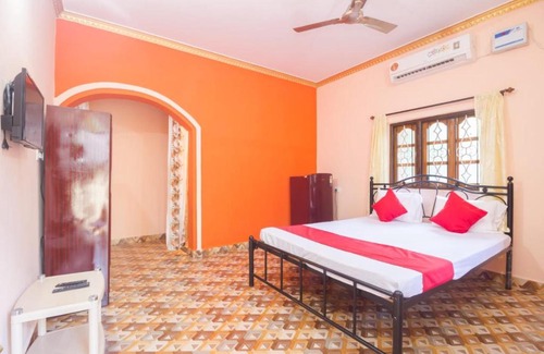 Calangute Casa | Calagunte inn 1 bhk Apartment with kitchen 1 minet walk distance beach