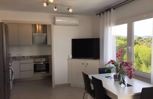 Portocolom Apartamento | CalaMarcal on the Beach with Mediterranean Sea View! Spring & Summer available!