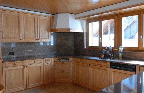 Adelboden Apartamento | Calanques by Interhome