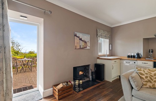 Penally Apartamento | Caldey Island View - Sea Views and Log Burner