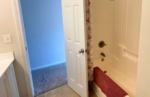 Westgate Casa | Caldwell - Town Home