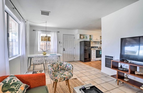 Twentynine Palms Casa | Cali Desert Oasis w/ Hot Tub + Mtn Views!