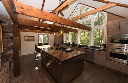 South Orleans Casa | Contemporáneo de California, a pie de playa, 1. 3 hectáreas de bosque