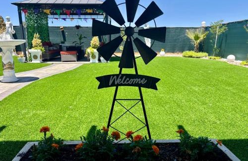 Victorville Casa | California high desert 3 bedroom retreat