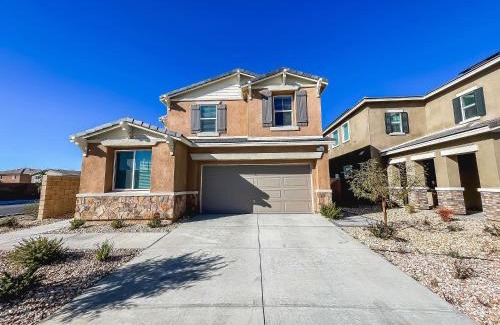 Victorville Casa | California high desert 3 bedroom retreat