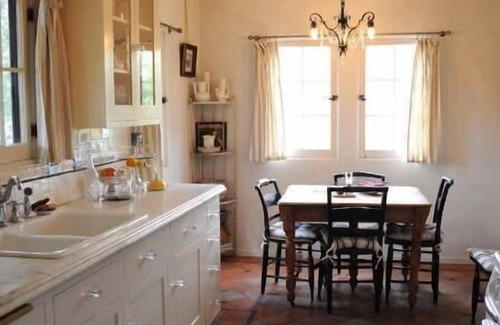 Bonita Casa | California Sol Historic Private Home w/Pool