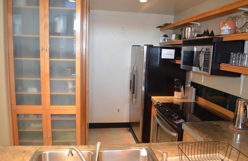 Airport Area Apartamento | California Tropical Resort Penthouse