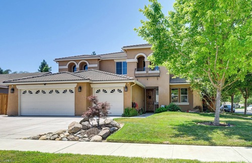Visalia Cabaña | California Vacation Rental w/ Private Pool & Patio