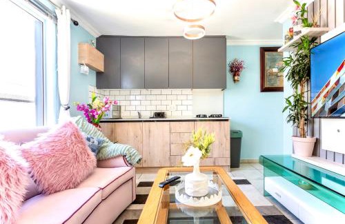 Cape Town Cama Y Desayuno | Caline VIP Luxury Jacuzzi &, Swimming Pool MEWS