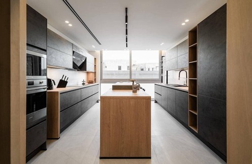 The 5th Settlement Apartamento | Call It "The Fantasy Duplex"